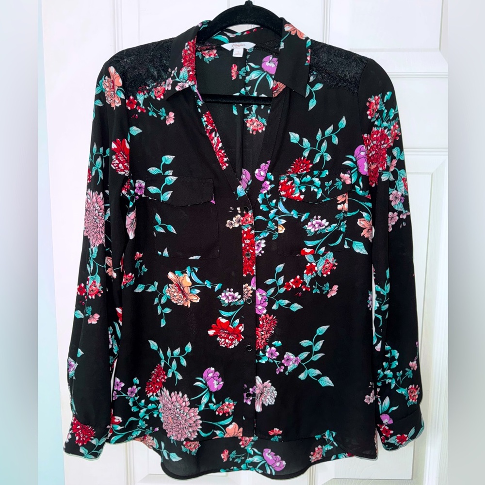 Candie's Floral Button Front Blouse | Black & Multicolor | Size Small
